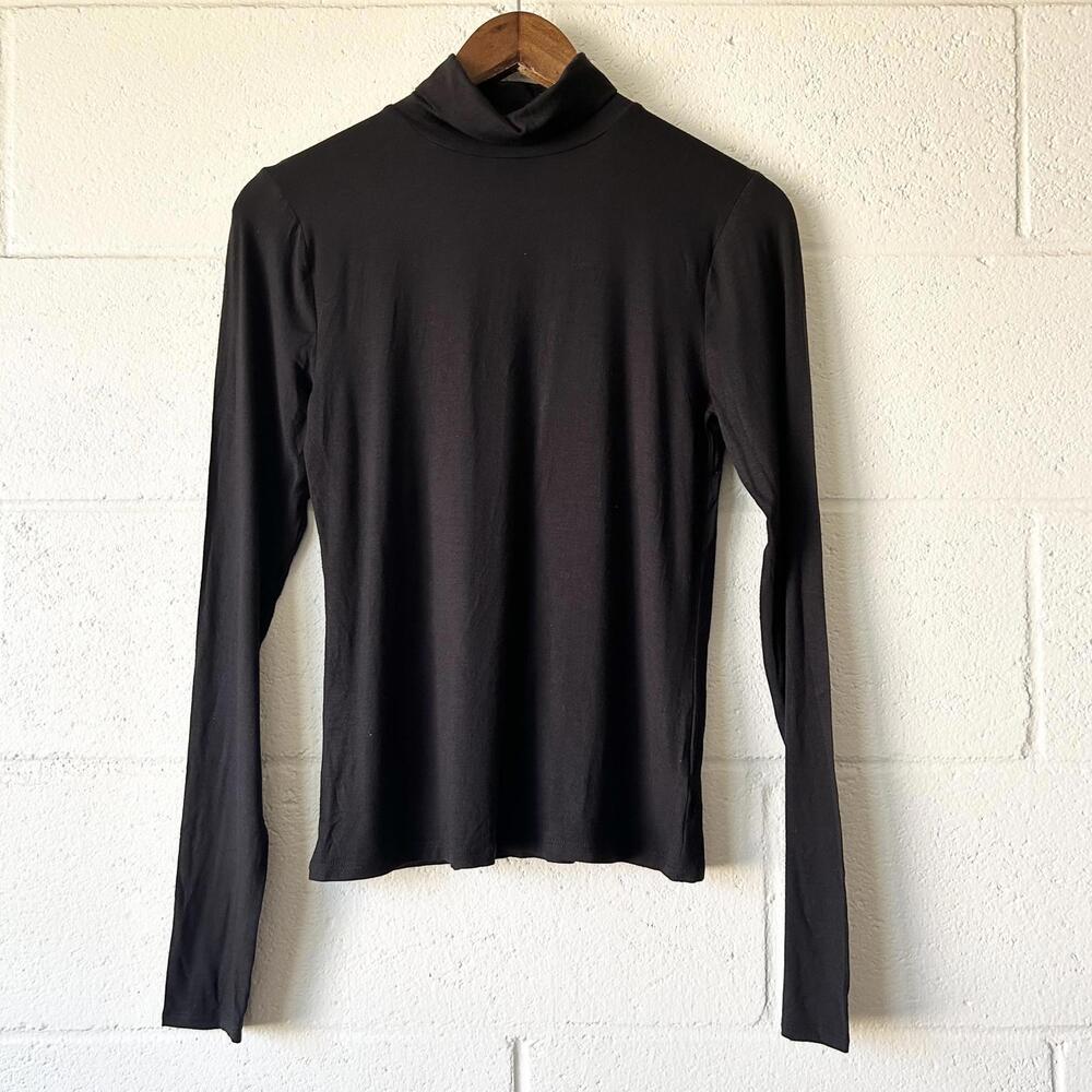 Fashion Nova Black Long Sleeve Turtleneck Top Women's Large